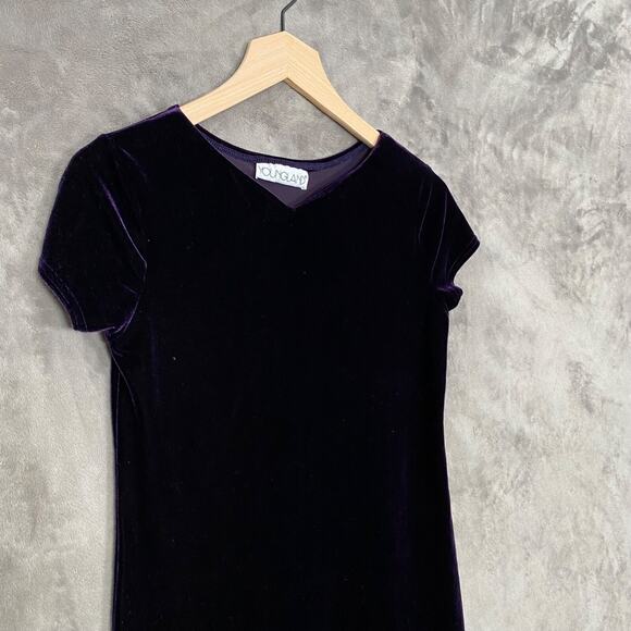 Vintage 90s Girls Dress Size 14 Deep Purple Velvet Embroidered Flowers Y2K - Picture 3 of 9